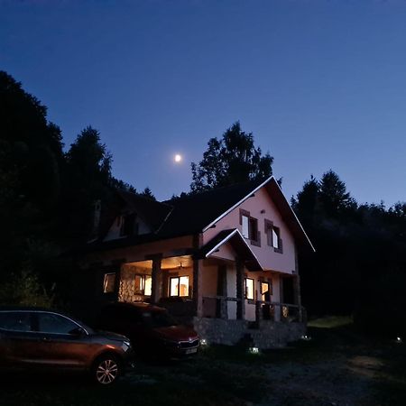 Cabana Belvedere Dragoslavele Exterior foto